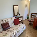 Agkyra Apartman *