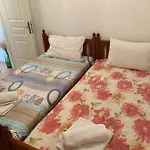 Agkyra Apartman *