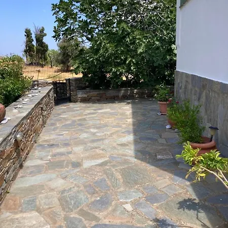 Apartment Agkyra Aladhinon