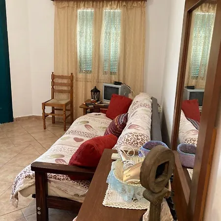 Agkyra Apartment